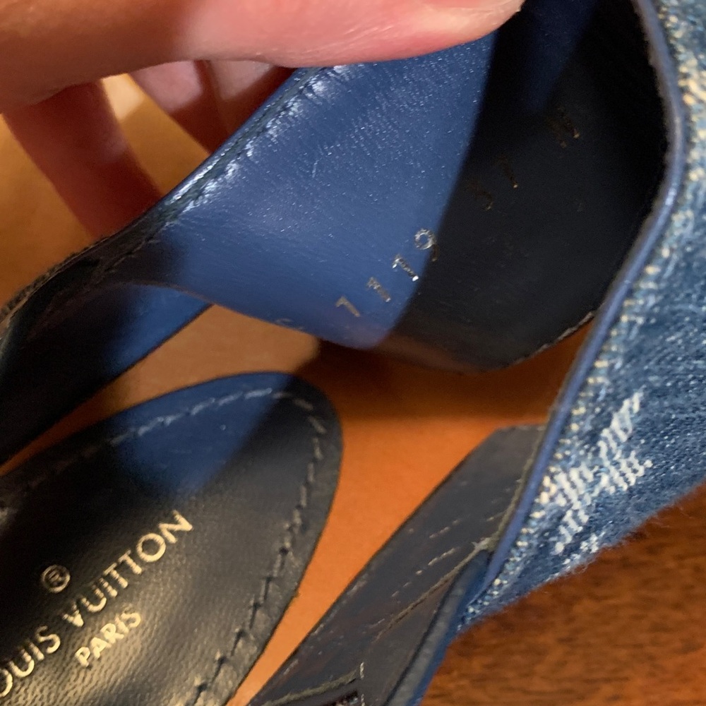 Rare brand new authentic denim collection Louis Vuitton sandals size 37 ( US 7) - Picture 13 of 17